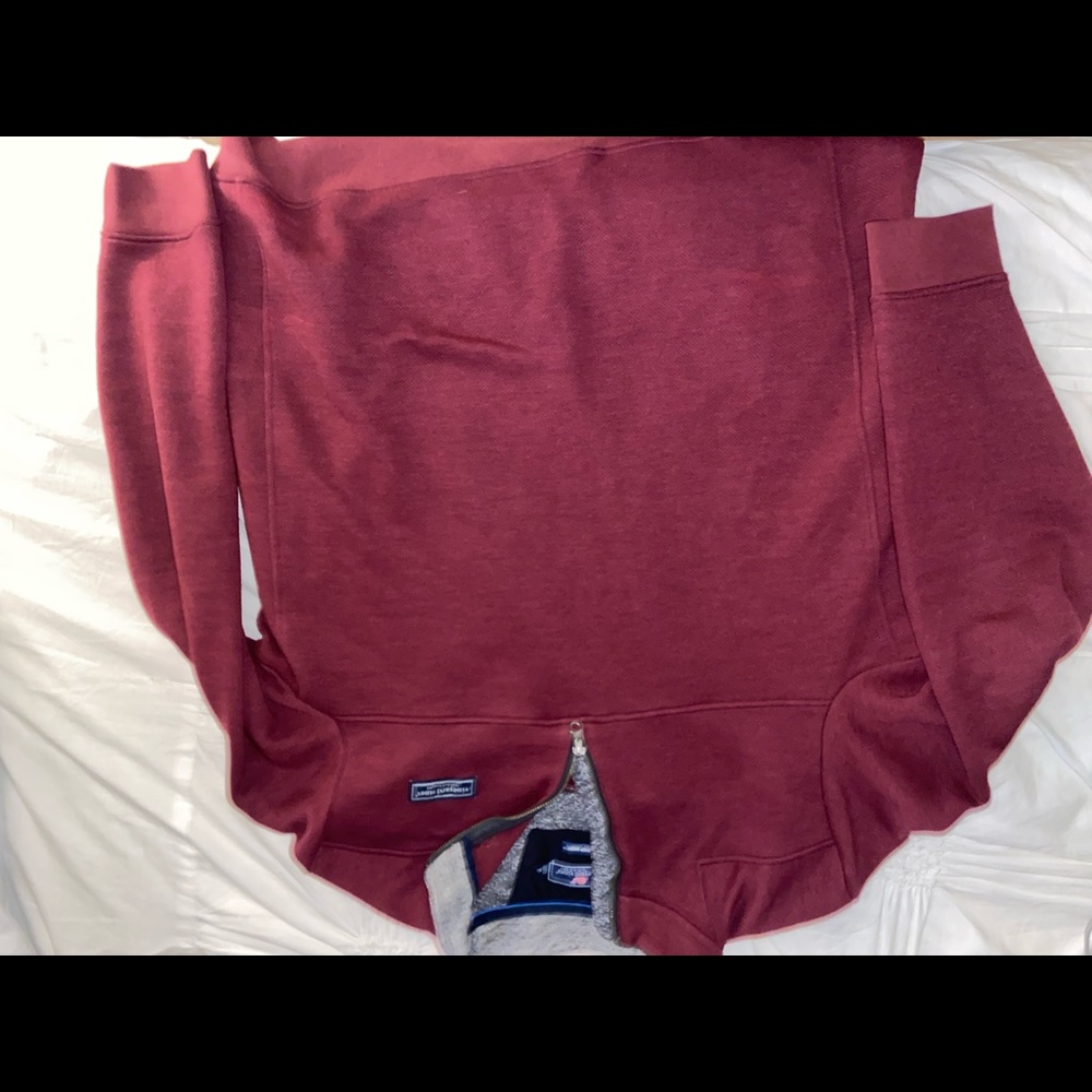 Mens Vineyard Vines Pullover - great condition - no flaw - barely worn